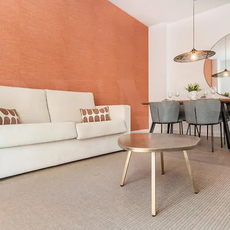 Sunny With Terrace By Rems Apartment Malaga