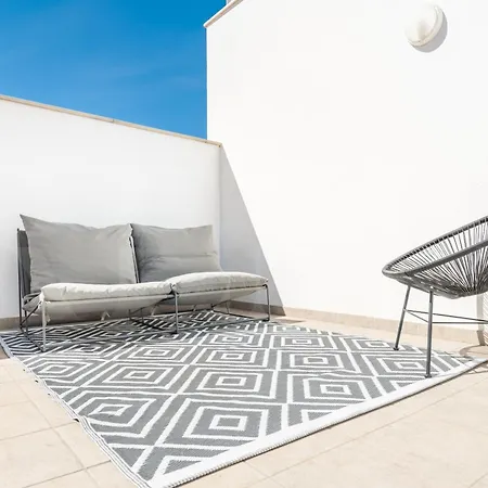Sunny With Terrace By Rems *